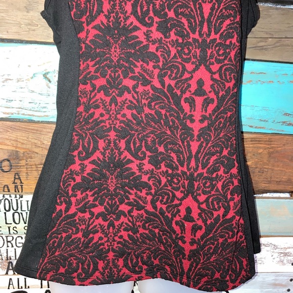 Maurices Textured Scroll Gothic Top M - Picture 8 of 14